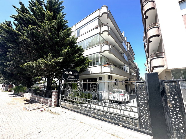 REMAX BARLAS GÜRLERDEN ATAKUM SAHİLDE ÖZEL YAPIM DUBLEX DAİRE