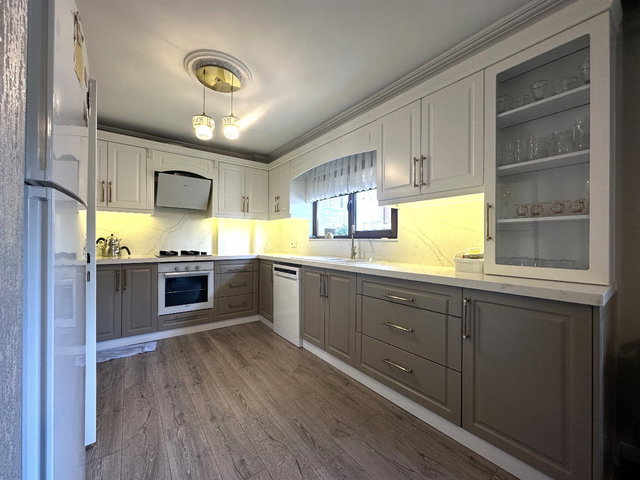 REMAX BARLAS GÜRLERDEN ATAKUM SAHİLDE ÖZEL YAPIM DUBLEX DAİRE