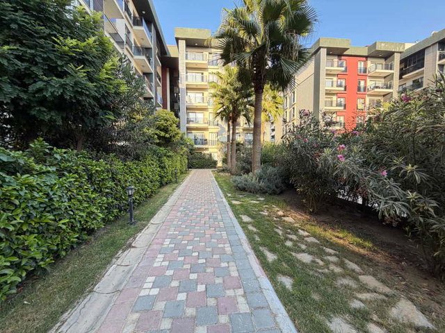 REMAX ARMA'DAN HAVUZ CEPHE KIRALIK 1+1 KISMI EŞYALI DAIRE