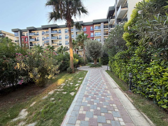 REMAX ARMA'DAN HAVUZ CEPHE KIRALIK 1+1 KISMI EŞYALI DAIRE