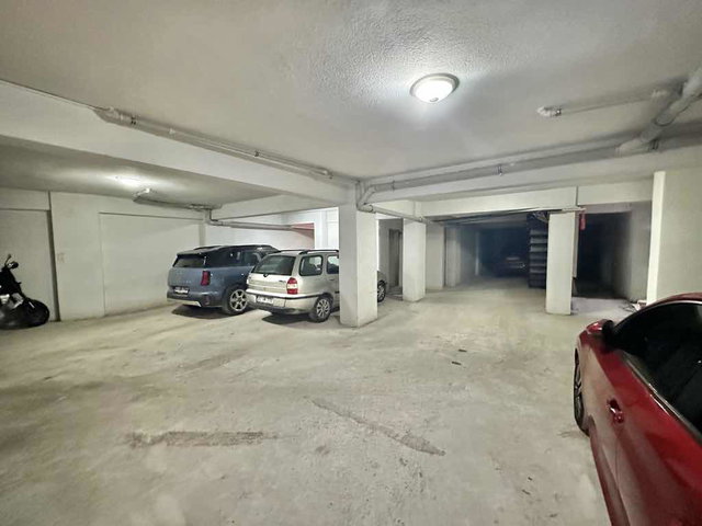 İZMİT MERKEZDE 2+1 ASANSÖR VE OTOPARKLI SATILIK DAİRE