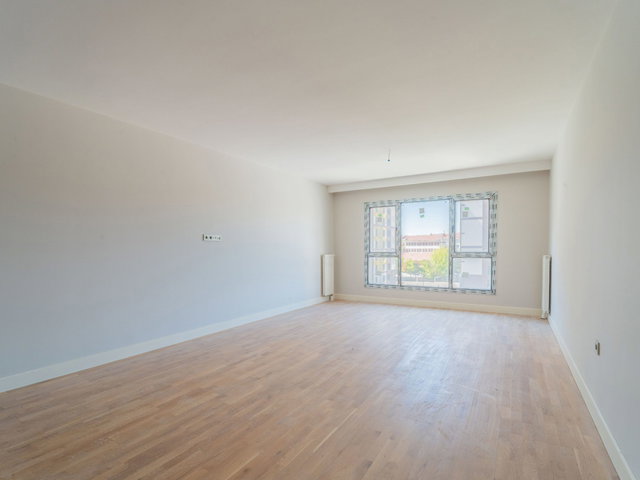 ADRES ANKARA EVLERI SATILIK 4+1 DAİRE / REMAX ENBATI