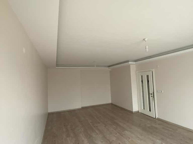 REMAX DREAM'DEN YELKENT SAFİR KONAKLARINDA SATILIK BOŞ 3+1 DAİRE