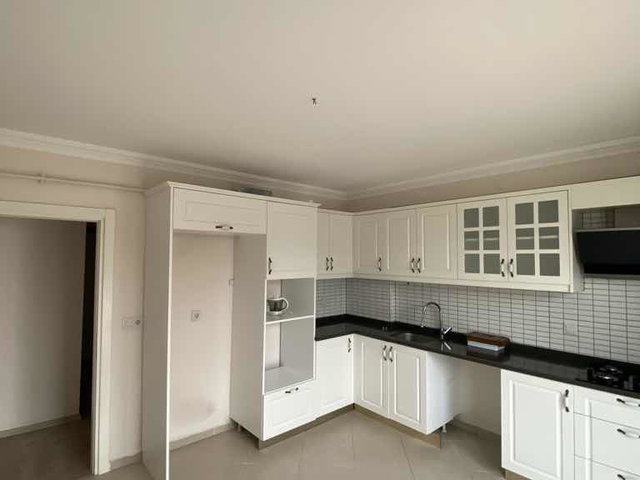 REMAX DREAM'DEN YELKENT SAFİR KONAKLARINDA SATILIK BOŞ 3+1 DAİRE
