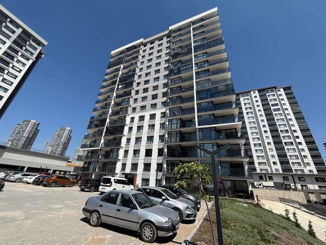 REMAX LEVEL'DEN BATIKENT YUVADA GENİŞ 2+1 SATILIK DAİRE