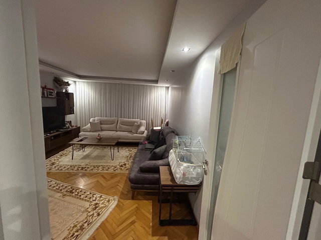 ATAŞEHİR ACARLAR SİTESİ’NDE SATILIK 3+1 DAIRE