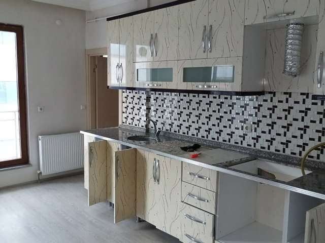 SİVAS MERKEZ GÜLTEPE’DE  3+1  BALKONLU  KİRALIK DAİRE