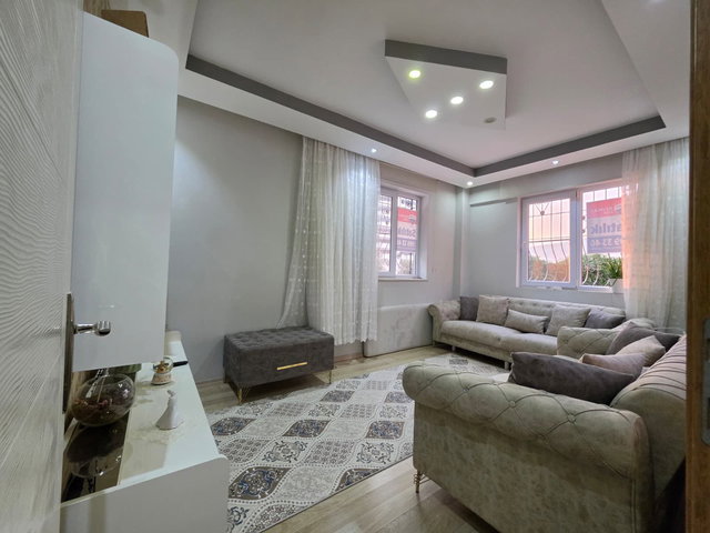 RE/MAX EDE'DEN KALAY2 SİTESİNDE SATILIK 2+1 DAİRE