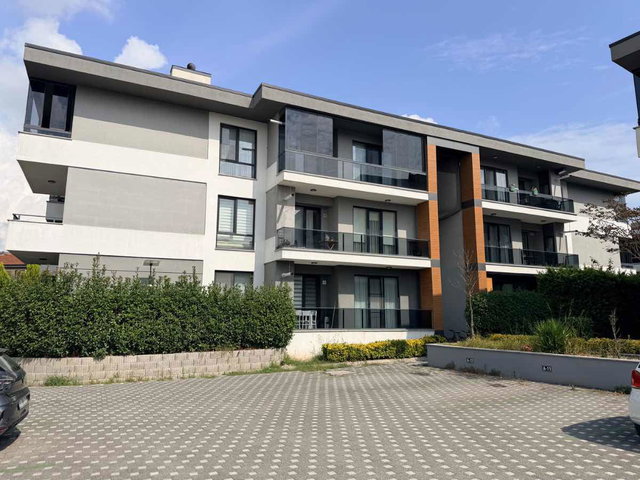 1. CADDE DE KREDIYE UYGUN 3+1 GENIŞ AVANTAJLI DAIRE