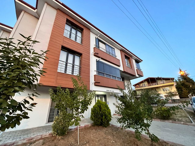 ELMADAĞ TATLICA MAHALLESI FULL YAPILI 3+1 SATILIK DAIRE