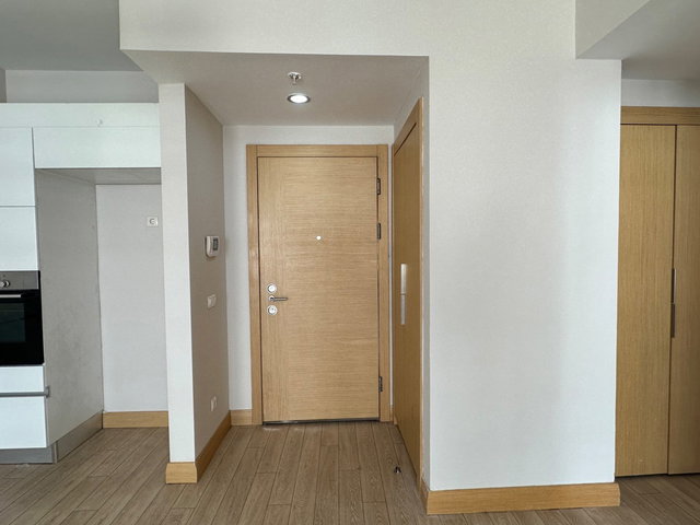 NUROLPARK SITESINDE BALKONLU PEYZAJ CEPHE 1+1 SATILIK DAIRE