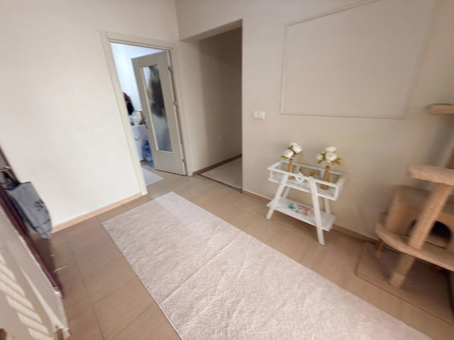 KEÇİÖREN ŞENYUVA''DA CADDE ÜSTÜ 4+1 SATILIK DAİRE