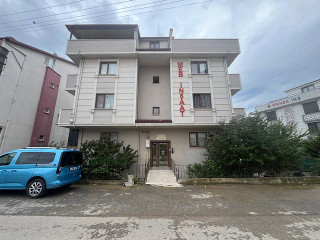 DARICA BAĞLARBAŞI MAH. BAHÇE KULLANIMLI 2+1 GENİŞ DAİRE