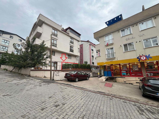 DARICA BAĞLARBAŞI MAH. BAHÇE KULLANIMLI 2+1 GENİŞ DAİRE