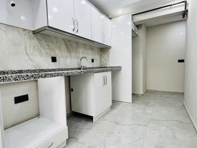 BAHÇELİEVLER SOĞANLI MH DE GÜNEY CEPHE SIFIR 2+1