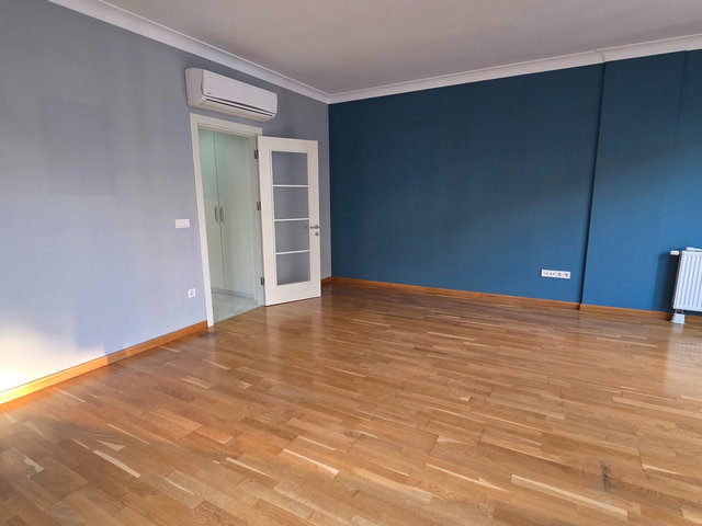 ERENKÖY BAĞDATA 3. PARALEL SOKAK’TA, SATILIK BALKONLU DAIRE- BOŞ-