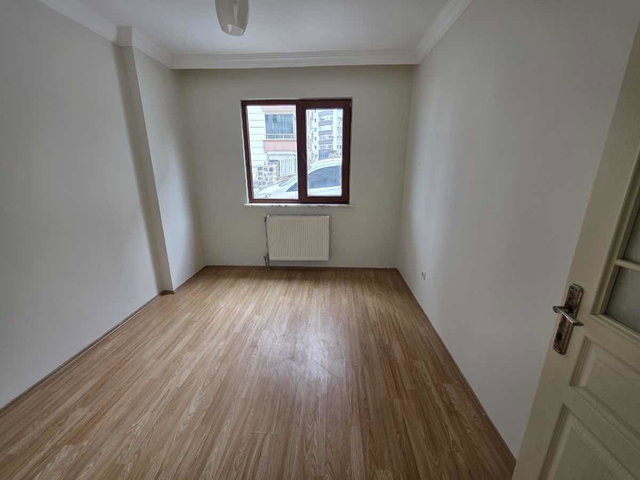 KONAKLARDA MERKEZİ KONUMDA KULLANIŞLI 3+1 KİRALIK DAİRE