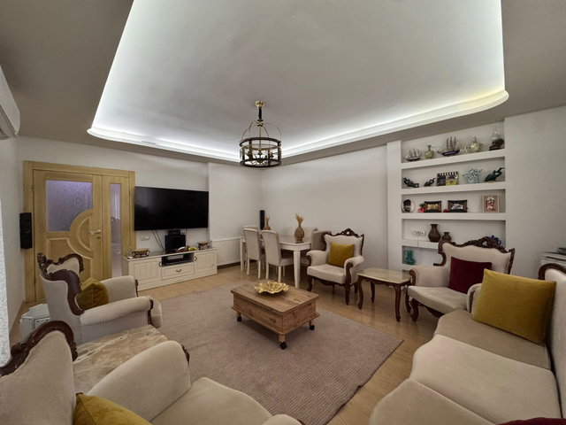 REMAX RİNA'DAN ÇİFTLİKKÖYDE ELİT SİTE İÇERİSİNDE 3+1 DAİRE