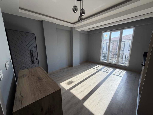 ZAFER DE YATAY MİMARİ KİRALIK 1+1 DAİRE