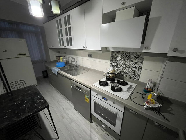 BALKİRAZ MAHALLESİ ŞEBEKE SOKAK'TA 3+1 EŞYALI KİRALIK DAİRE