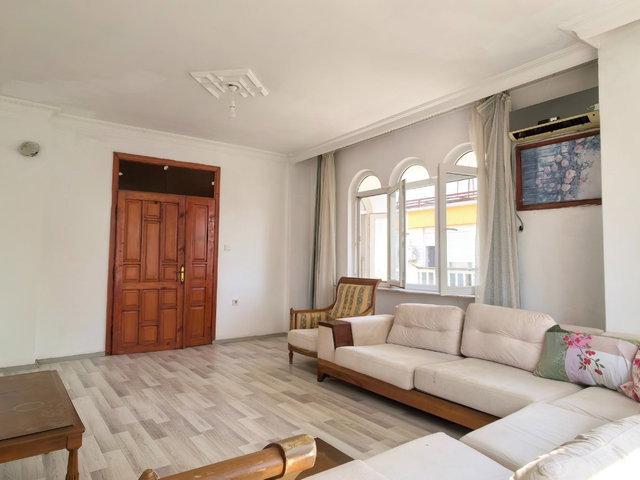 KEPEZ ŞAFAK MH’DE ÜNİVERSİTEYE YAKIN KONUMDA, EŞYALI 3+1 KİRALIK DAİRE