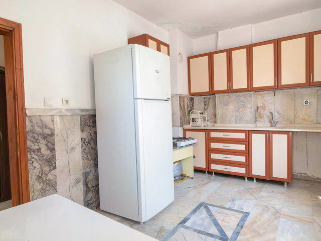 KEPEZ ŞAFAK MH’DE ÜNİVERSİTEYE YAKIN KONUMDA, EŞYALI 3+1 KİRALIK DAİRE