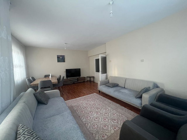 REMAX VİRA ÜLKÜ ÇAKAR'DAN OZANLAR MAH.’DE 3+1 | 130 M² NET | 3. KAT | DAİRE