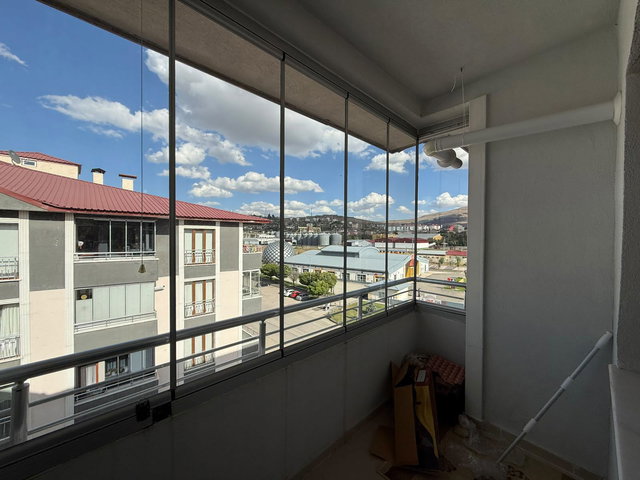 REMAX ARTIS'TEN ŞÜKRÜPAŞA'DA SATILIK 3+1 DAIRE