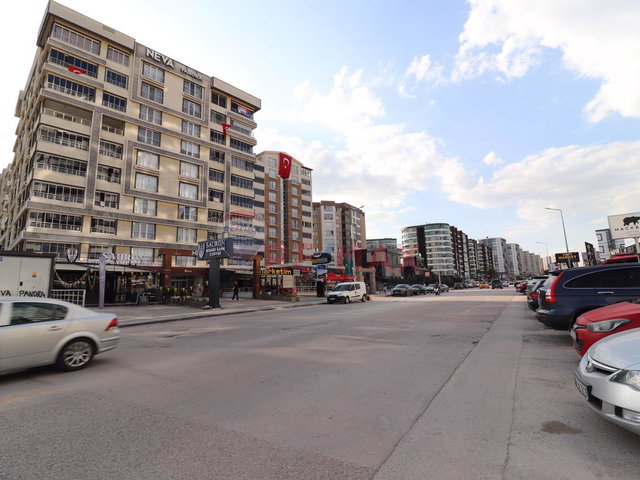 MALAZGİRT 1071.CD ÜZERİNDE METRO YAKINI SATILIK DAİRE