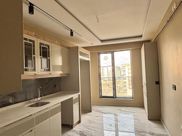 REMAX ARTIS'TEN YILDIZKENT'DE SATILIK 3+1 LÜKS DAIRE
