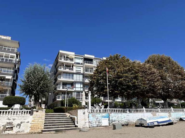 AZİMKENT SİTESİ K. DENİZ MANZARALI BAKIMLI 3+1 SATILIK DAİRE