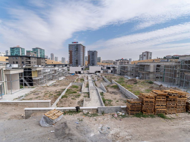 ALACAATLI’DA SATILIK SIFIR 6+1 LÜKS VİLLA / REMAX ENBATI