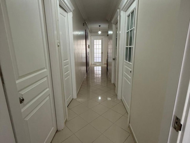 GÜNGÖREN AKINCILAR MAHALLESİ’NDE KAPALI OTOPARKLI 3+1 SATILIK DAİRE