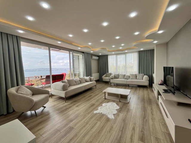 BEYLİKDÜZÜ ÖNÜ FUL AÇIK DENİZ MANZARALI 3+1 SATILIK ARAKAT DAİRE