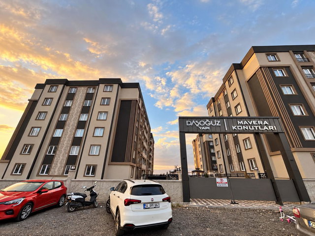 REMAX ARTIS'TEN ŞÜKRÜPAŞA'DA ULTRA LÜKS SATILIK 3+1 DAIRE