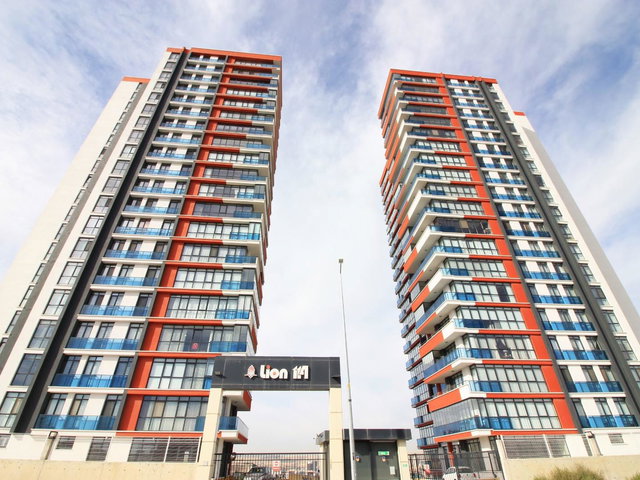 ALACAATLI LİON 114 SİTESİ 4+1 SATILIK DAİRE
