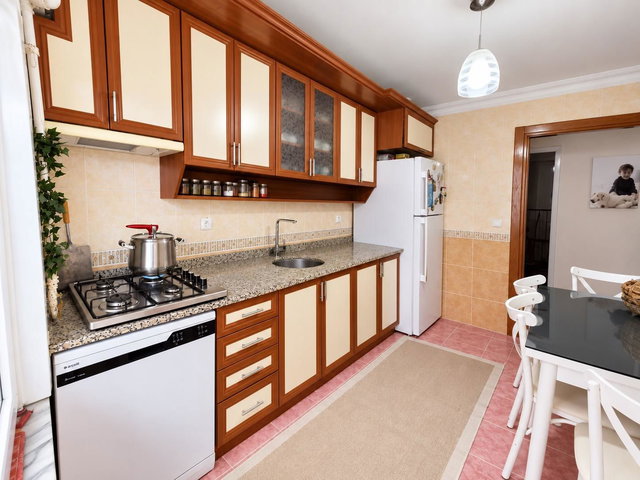MALTEPE FINDIKLI MAHALLESİNDE 3+1 SATILIK DAİRE