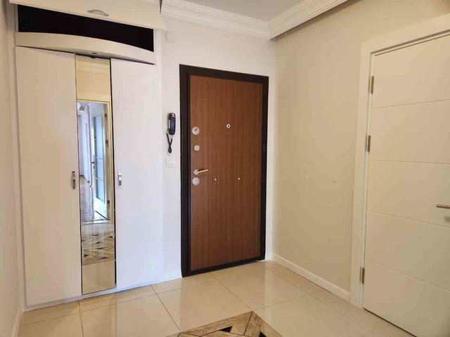 BAHÇEŞEHİR MERKEZ C TİPİ TADİLATLI 3+1 DAİRE
