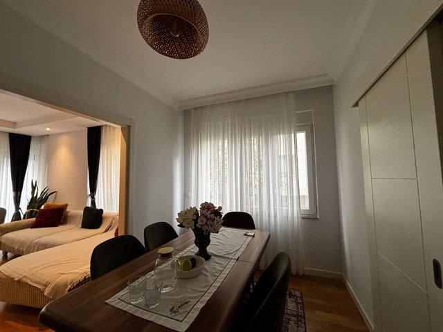 REMAX WE DEN CADDEBOSTAN MAHALESİNDE MEHTAP SOKAKTA KİRALIK 3+1 DAİRE