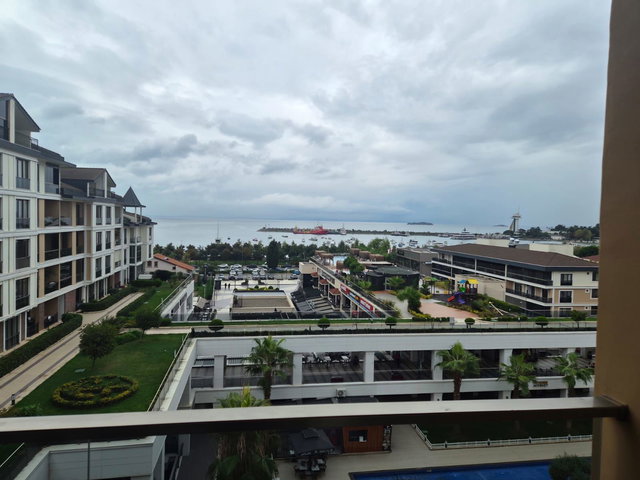 TUZLA PORT'DA DENİZ MANZARALI 2+1 KİRALIK DAİRE