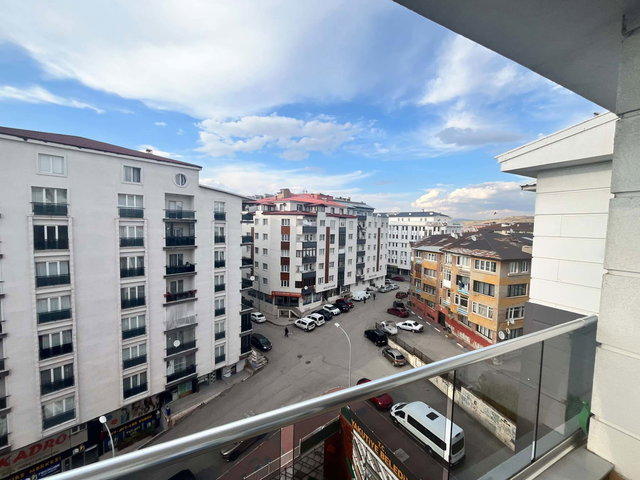 REMAX İLKE'DEN SARAYBOSNA'DA 3+1 ULTRA LÜKS SATILIK DAİRE