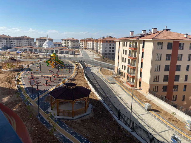BAHÇEBAŞI 12. ETAP'TA KİRALIK 3+1 DAİRE