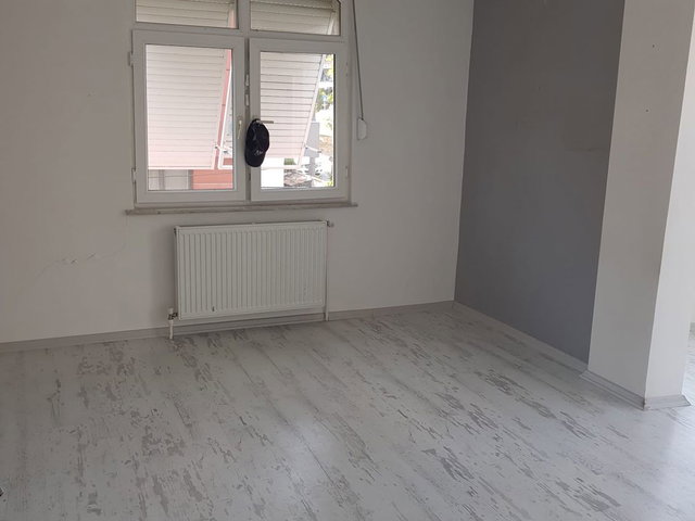 REMAX LAND DEN ÇOK KULLANIŞLI 1 + 1