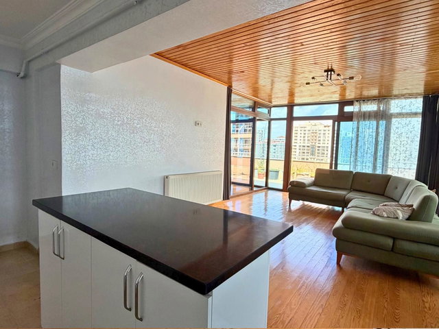 MARİN 2 SİTESİNDE METROBÜSE 8 DK GENİŞ TERASLI KİRALIK 3+1