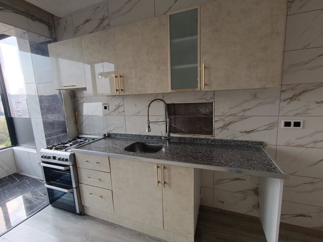 SEYRANTEPE FİDEL SİTESİ'NDE MANZARALI EN ÜST KAT 180M² 4+1 DAİRE