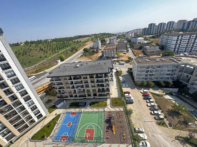 NURGÜL BAYINDIR’DAN FGM GLORİA SİTESİNDE KİRALIK 3+2 DUBLEKS