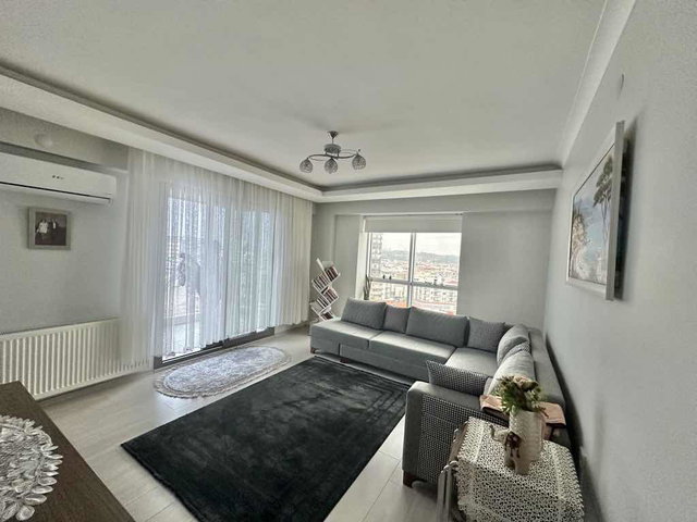 İZMİR MENEMEN DE SATILIK 3+1 DAİRE