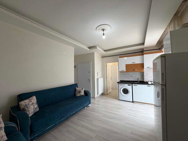 RE/MAX EDE'DEN ÇARŞI BÖLGESİNDE SATILIK EŞYALI 1+1