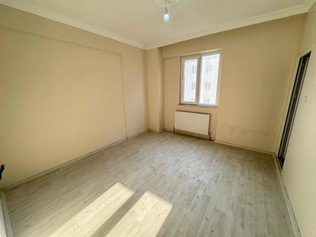RE/MAX EDE'DEN SIFIR TERASLI ANA CADDE KENARI KİRALIK DAİRE