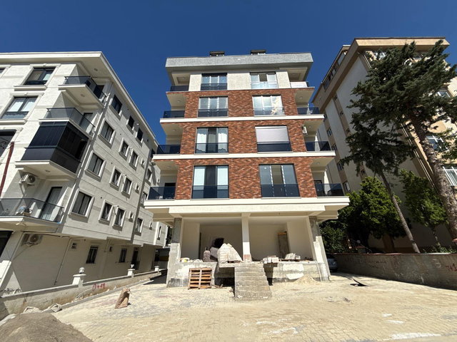 NURGÜL BAYINDIR’DAN GÜLYOLU SOKAKTA 3+2 DUBLEKS DAİRE